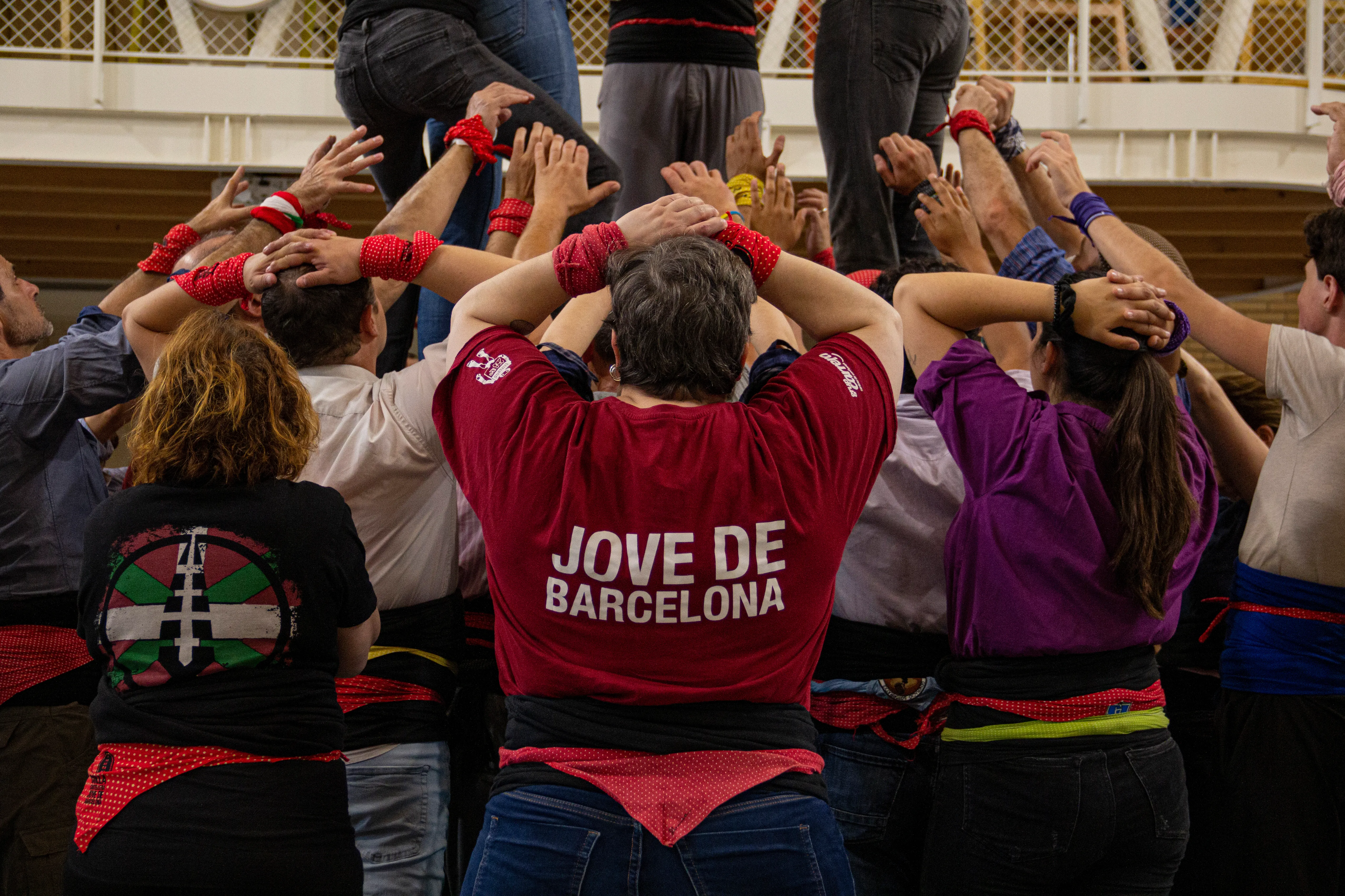 pinya jove barcelona identitat colla